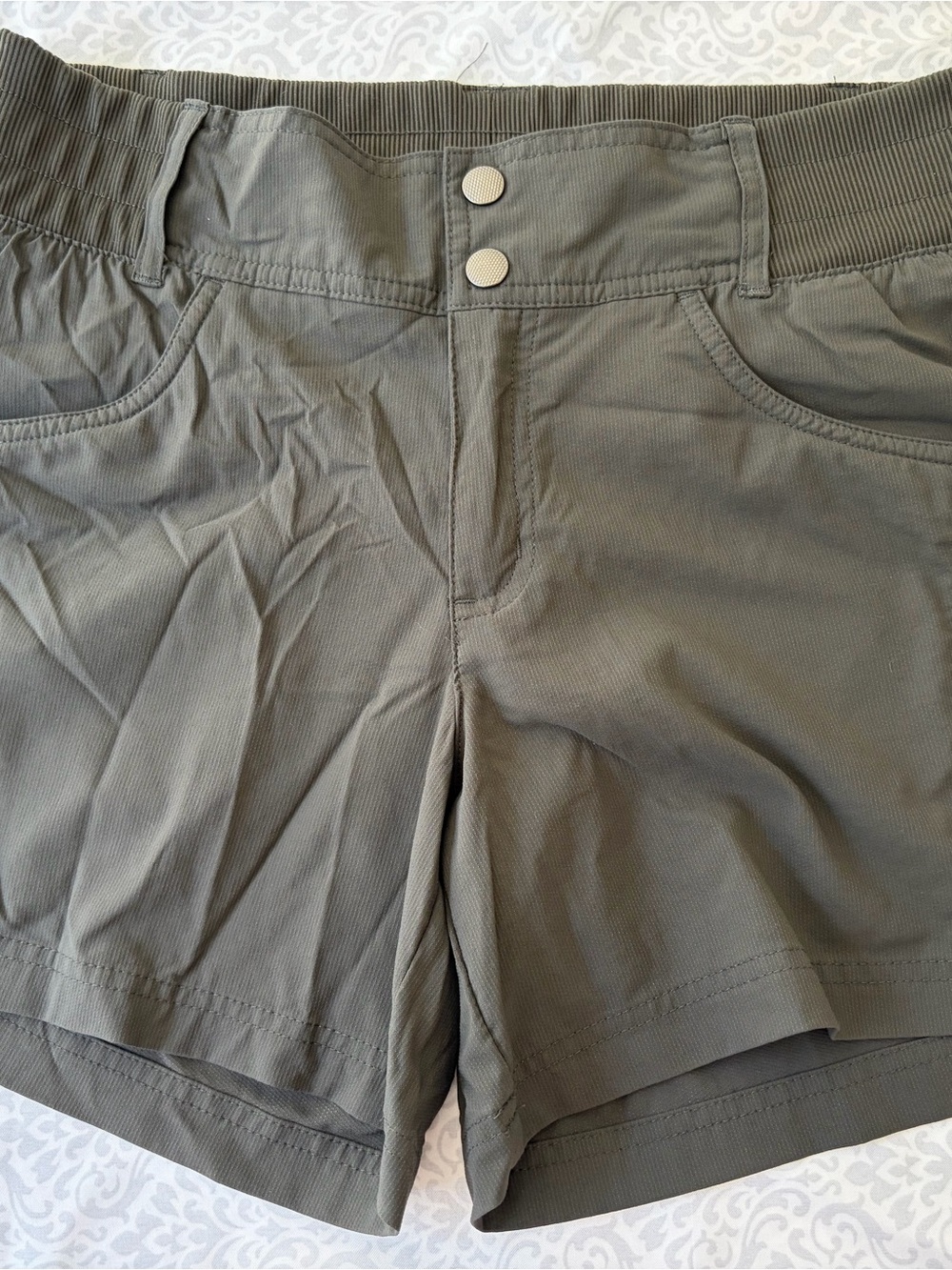Title Nine Olive Utility Shorts with Double Snap